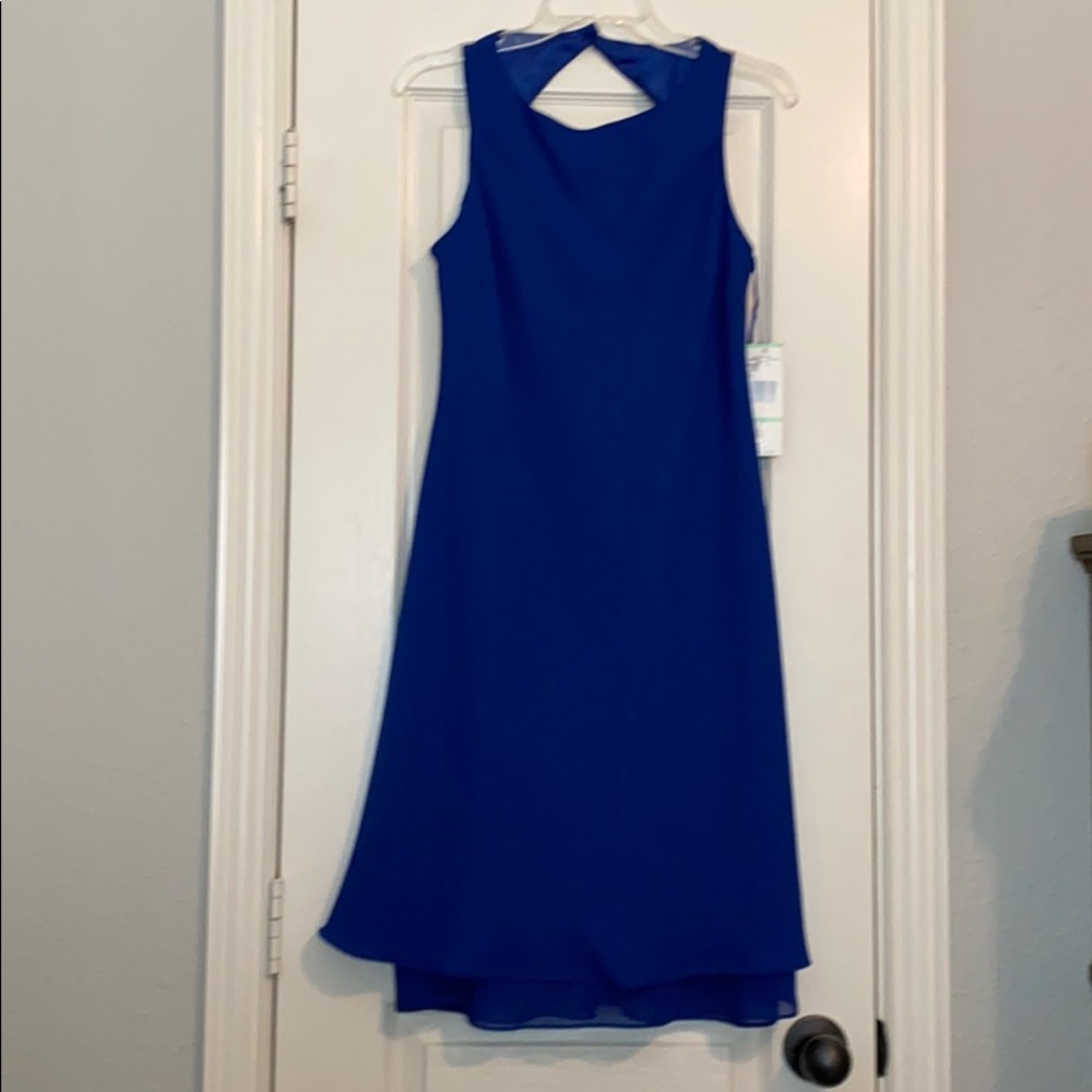 Sleeveless blue dress